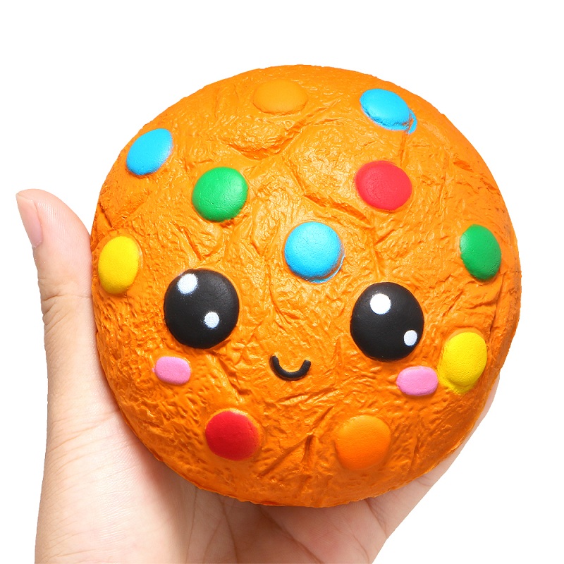 ジャンボスクイーズ食品チョコレートクッキースクイーズクリーム - Food Or Snacks のレビューと価格