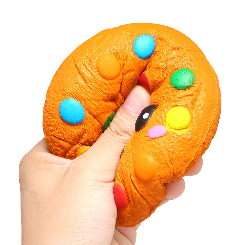 ジャンボスクイーズ食品チョコレートクッキースクイーズクリーム - Food Or Snacks のレビューと価格