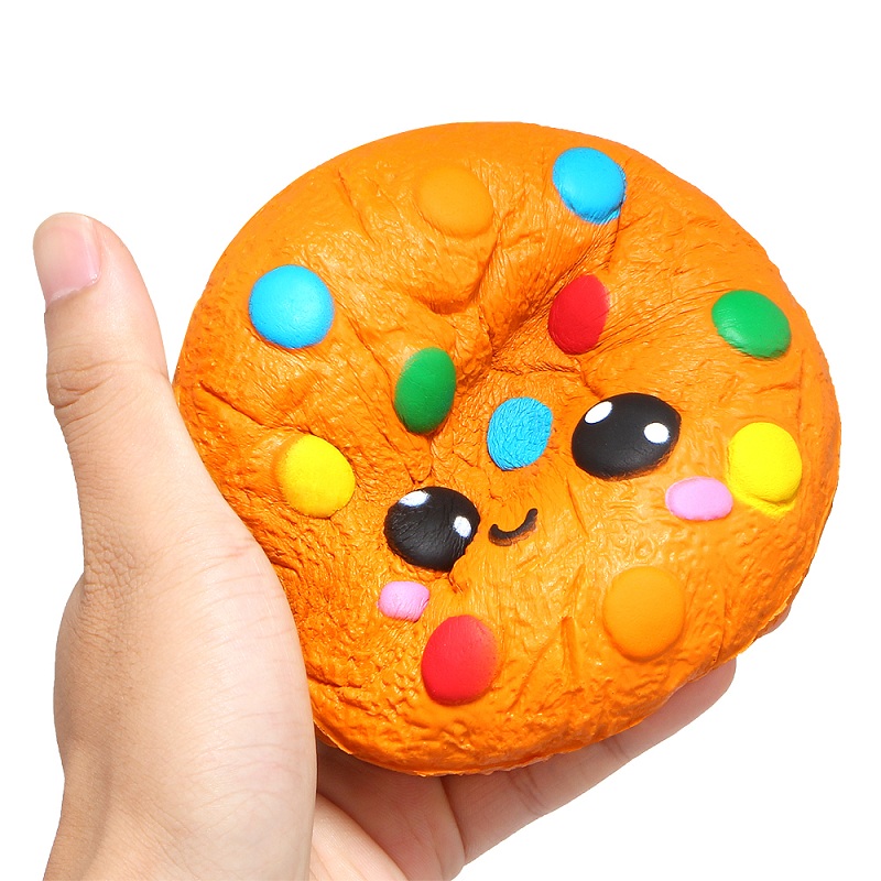 ジャンボスクイーズ食品チョコレートクッキースクイーズクリーム - Food Or Snacks のレビューと価格